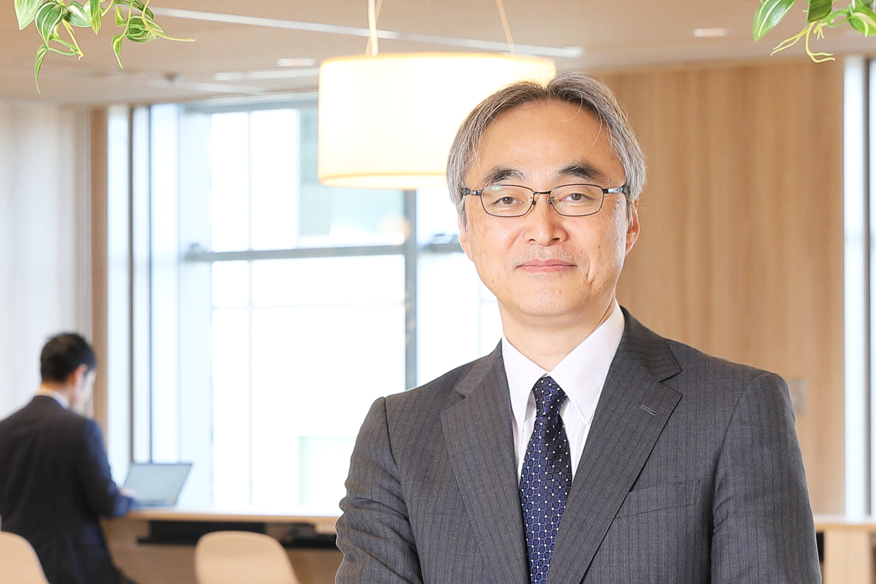 代表取締役社長 小酒井 康文